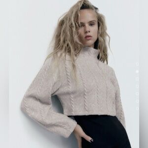 Zara Beige Cable Knit High Neck Sweater L NWOT Never Worn or Used